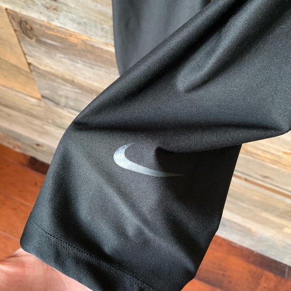 Nike Dri Fit High Rise Leggings - Picture 3 of 6